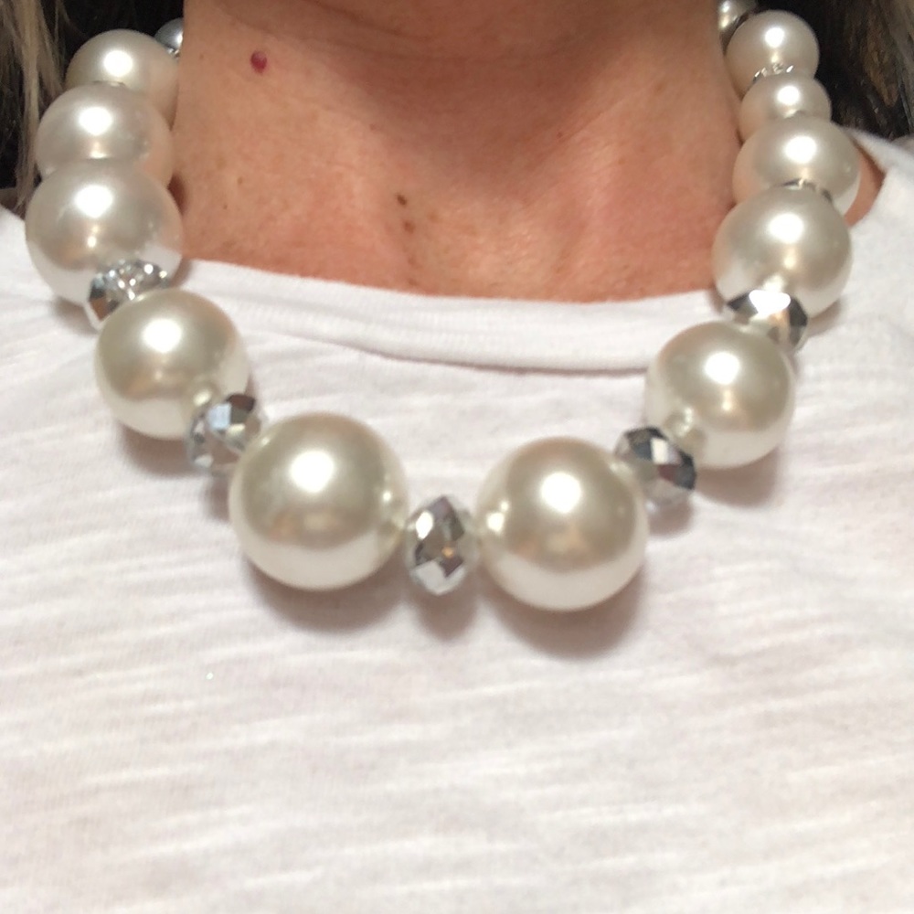 Chunky pearl and rhinestone statement necklace.